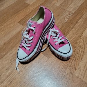 Pink Converse platform shoes size 8